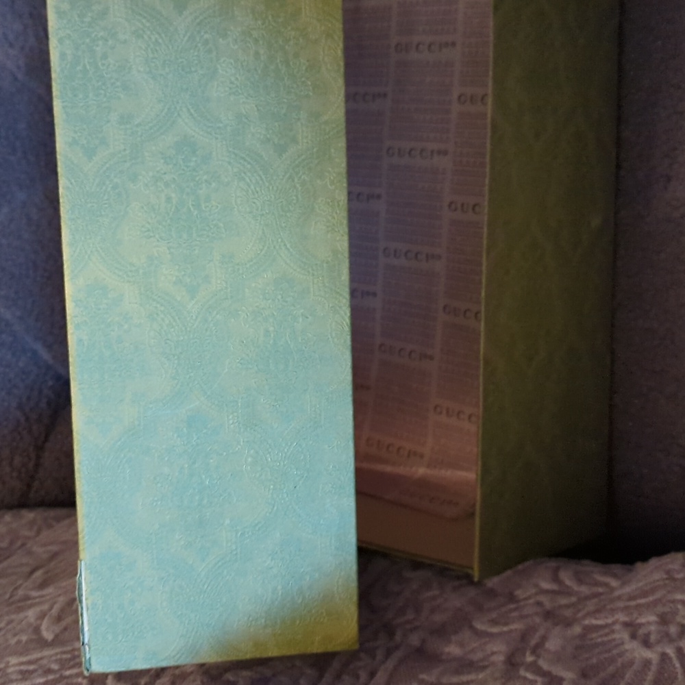 Gucci Box - Picture 3 of 4